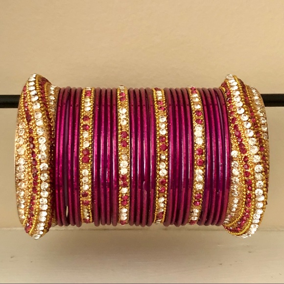 Beautiful Bollywood Style Bangle Set - Picture 1 of 4